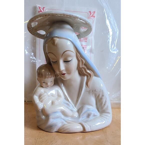Mother Mary and baby Jesus Planter pen holder vintage religious Decor gothic - Picture 1 of 8